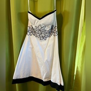 White House Black Market Strapless Dress